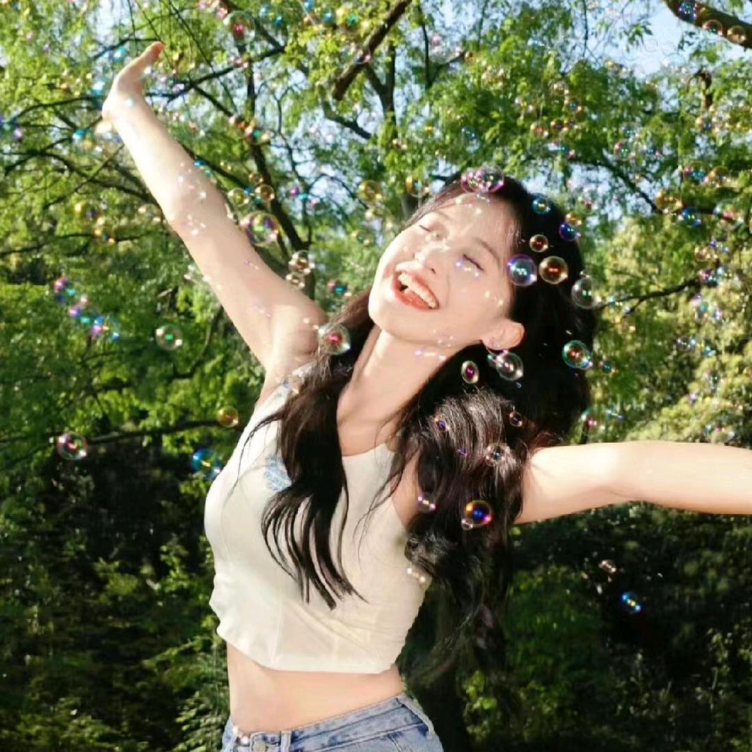 Felicityᥫᩣ༠°✨