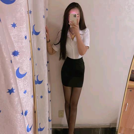 半口，烟老板娘