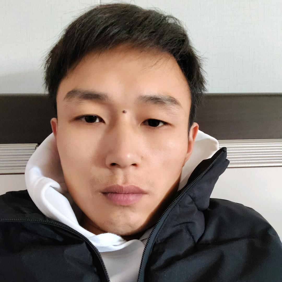 柒((づ｡◕‿‿◕｡)づ
