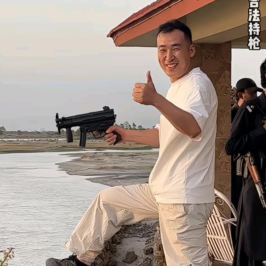 巴铁小飞星光村