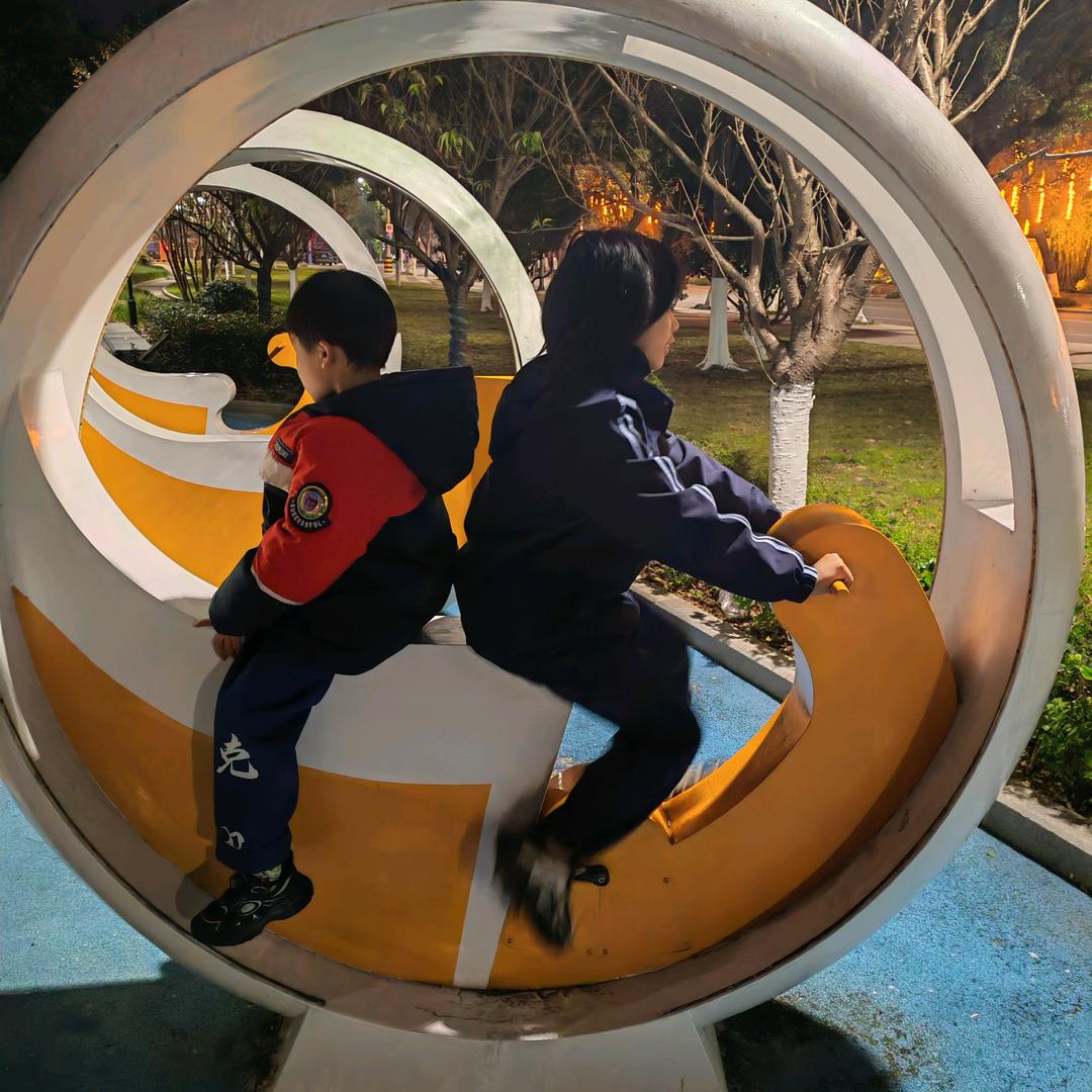 弟弟啥时候打败姐姐换名字