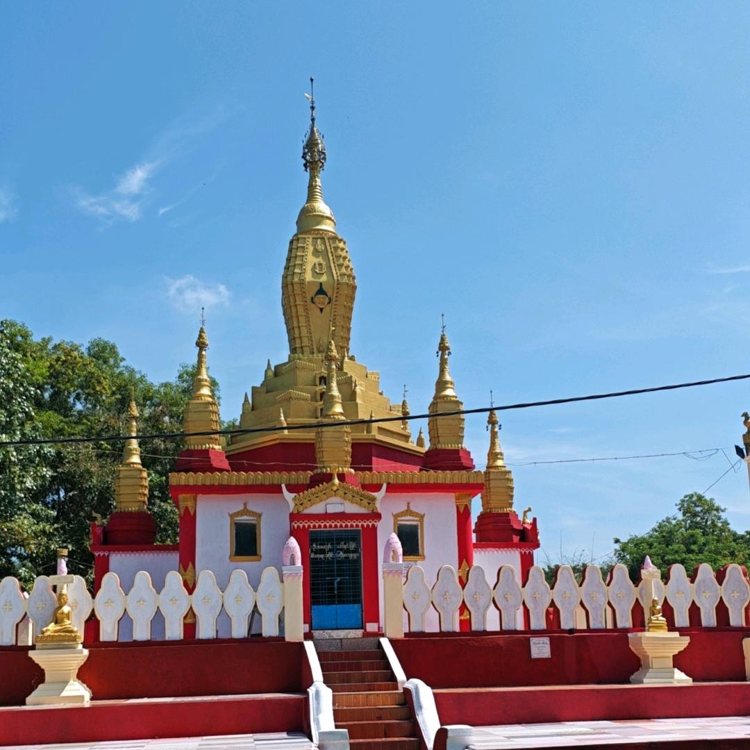 ထက်ထက်👗🌹🌹🌹OS