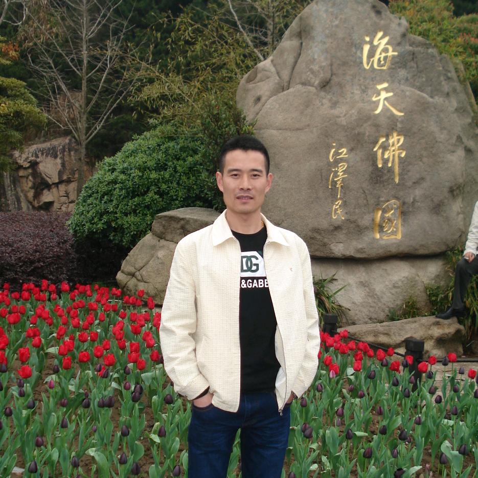 盛译爸爸