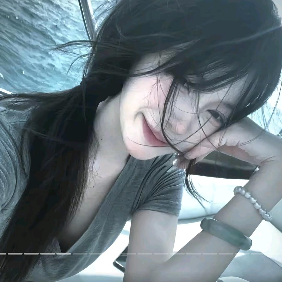 小鱼o(〃＾▽＾〃)o🐟