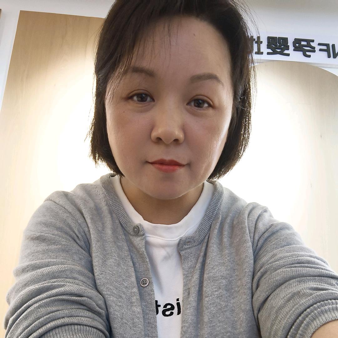 世友地板燕姐(珠海斗门装饰建材城店)