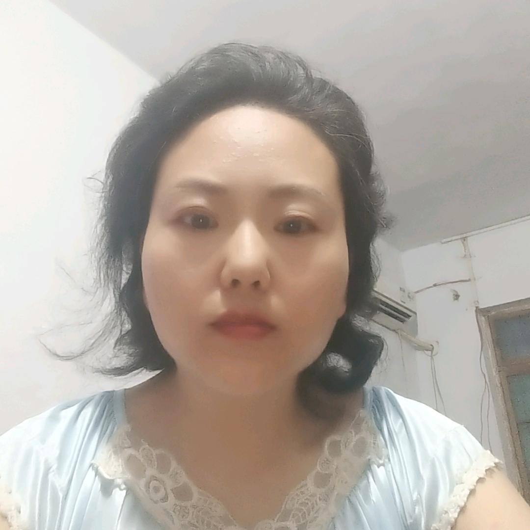 椴木香菇养植园幸福快乐