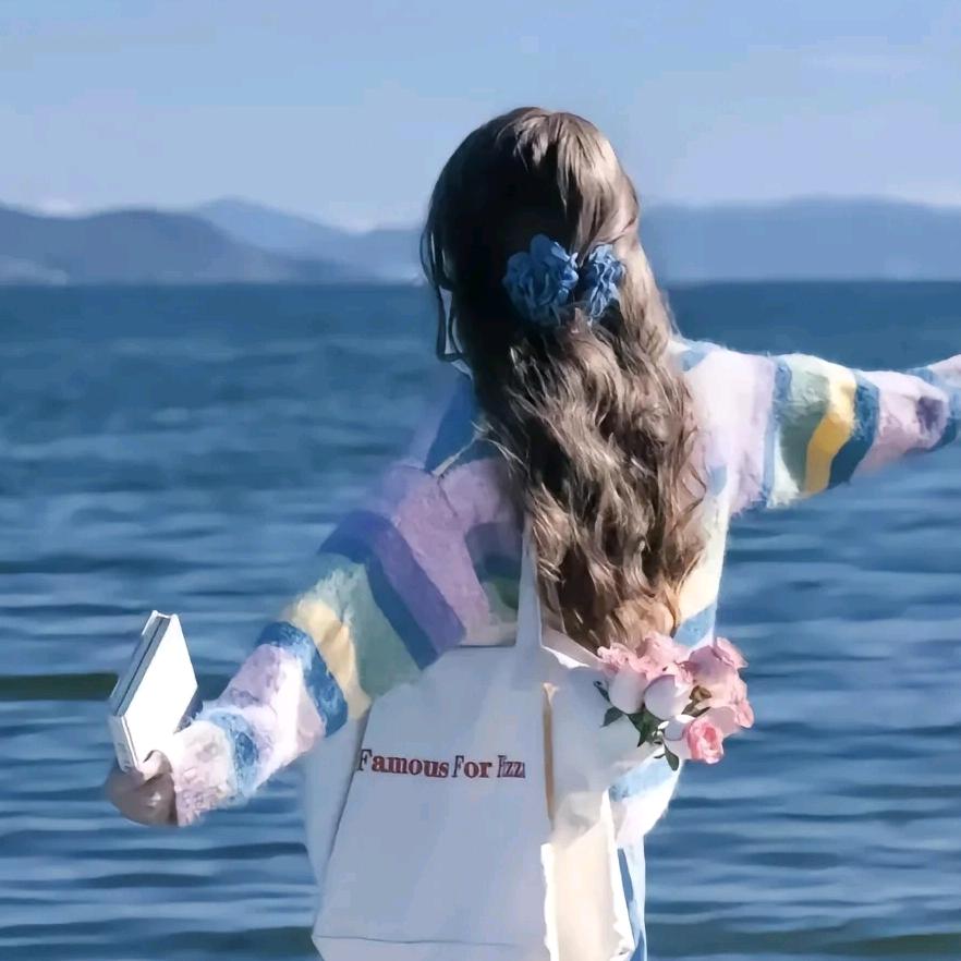 🦋听এۣۖิ说糖很꧔ꦿ甜