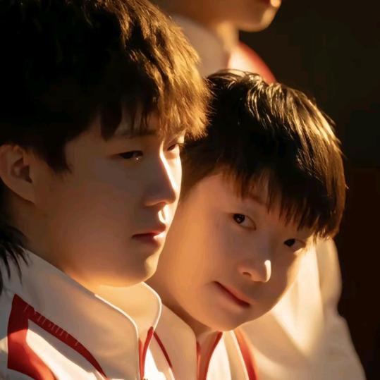 钦尽全力，如颖随行