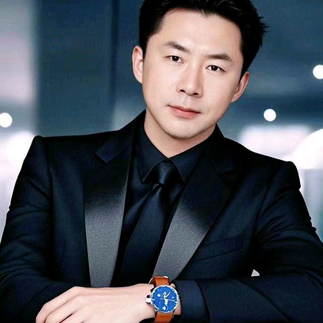 琥珀❤️甄选只为遇见你🏍️🏍️🏍