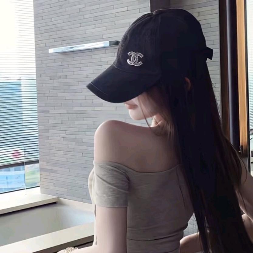 哎U
