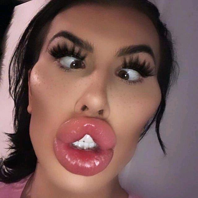，...