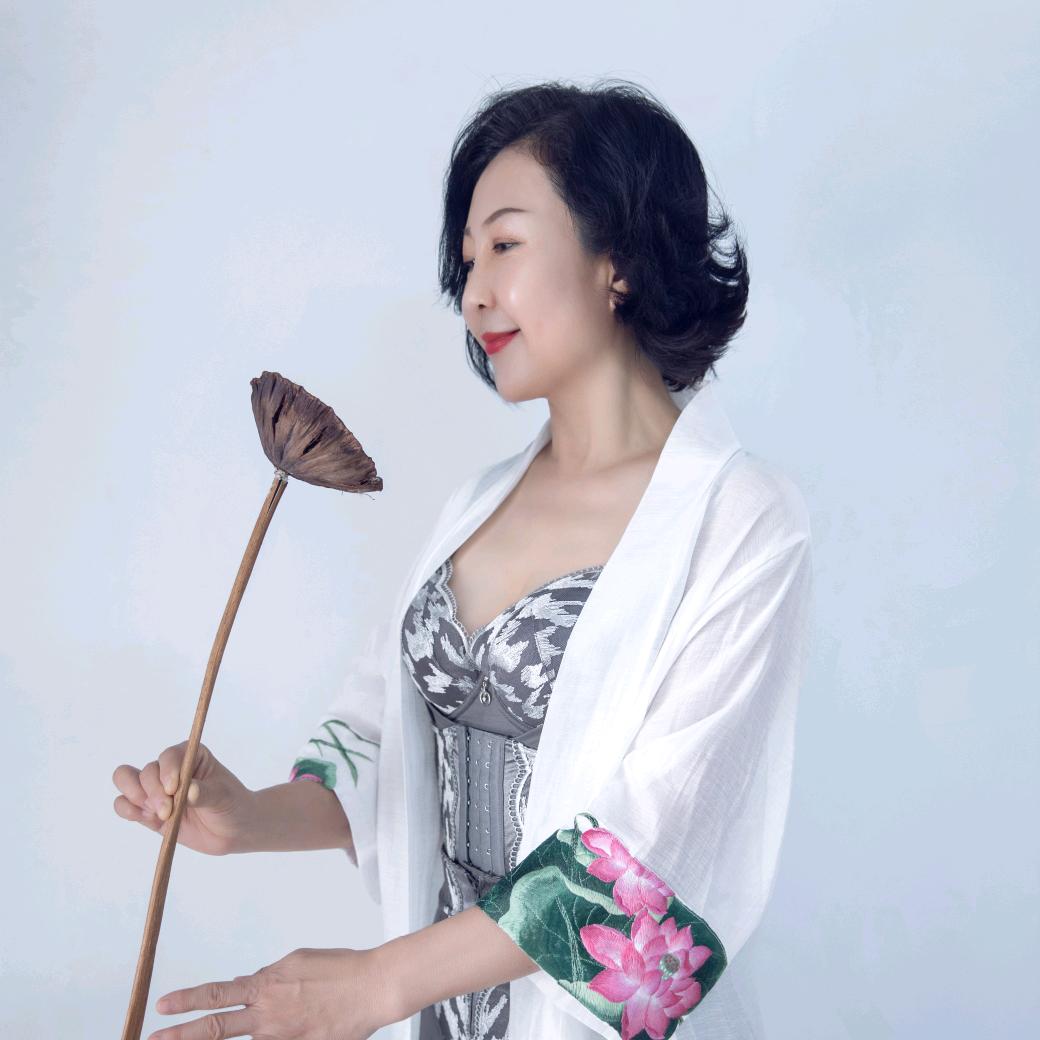 大同曹艺馨