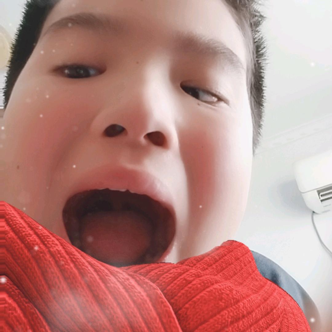 张，，博