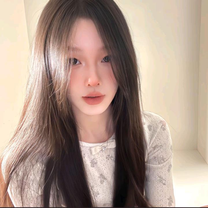 ￴ ￴ ￴￴￴ ￴  ￴ ￴