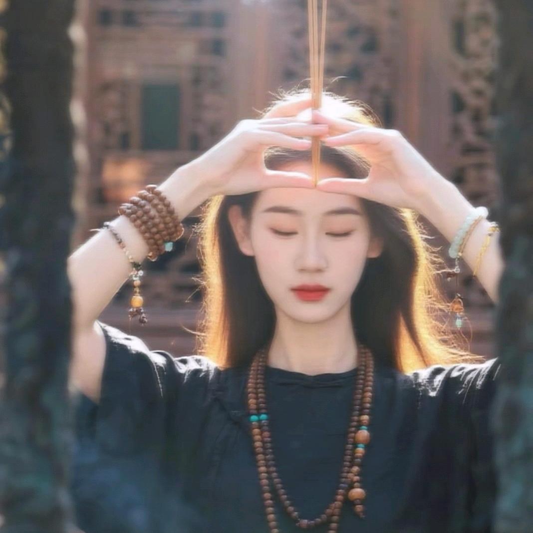 爱吃小饼干