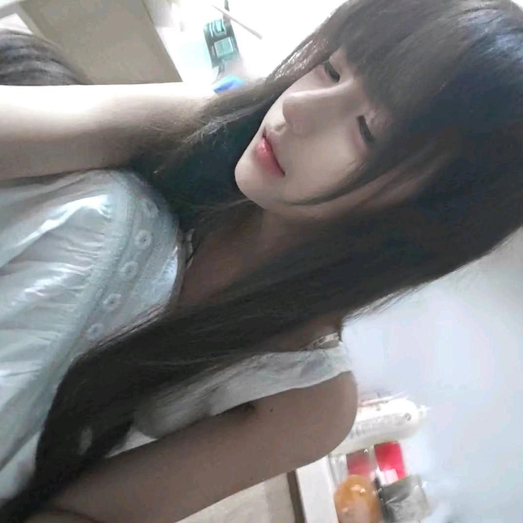 忧郁萌.