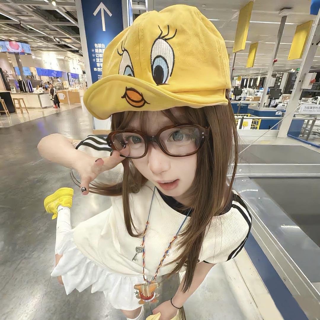 范莯莯