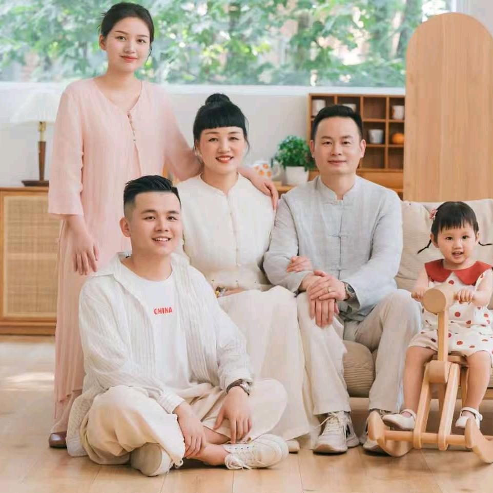 武汉汉正街批发老板娘易珊