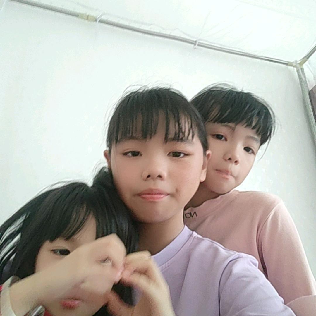 三姐妹