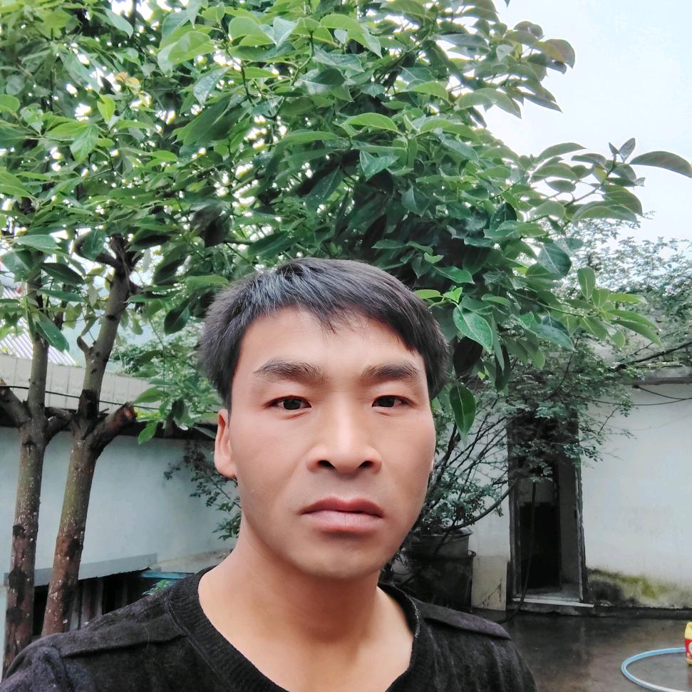 专承包农村自建房和室内外装饰