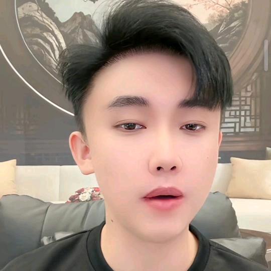 乐家团结~亿修哥~月琴化妆品