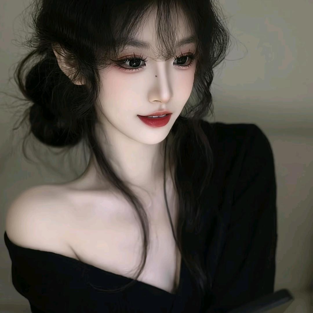 🍃 李: Lෆii೨