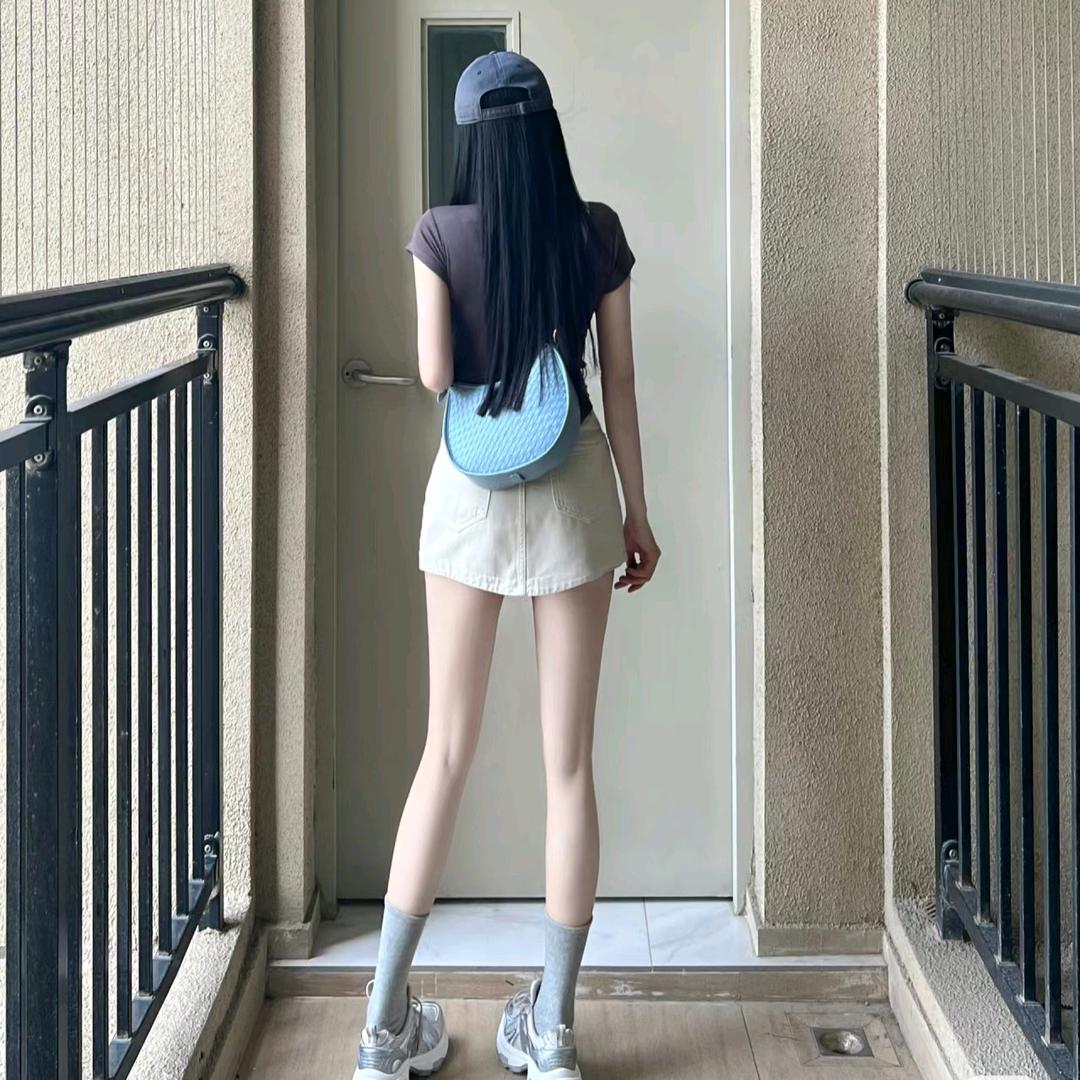 妍妍