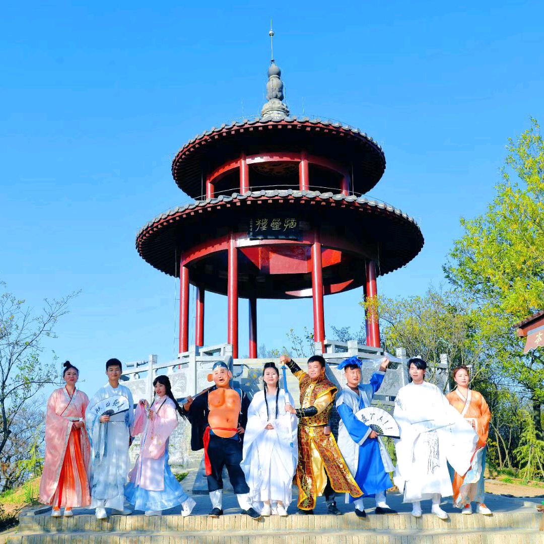 摘星楼风景区（笑笑～）