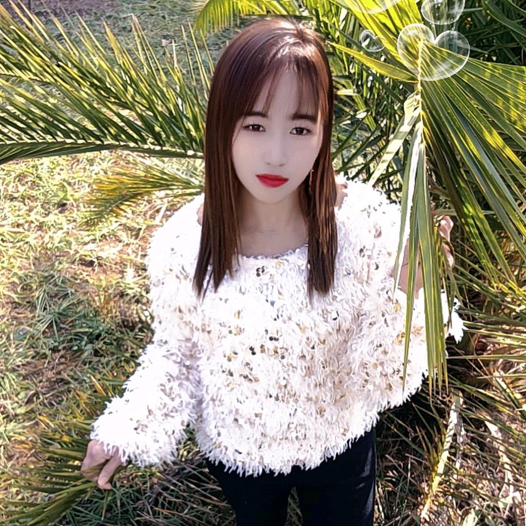 小琴，一笑而过