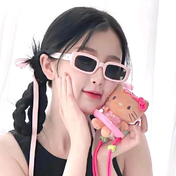 嘉筠