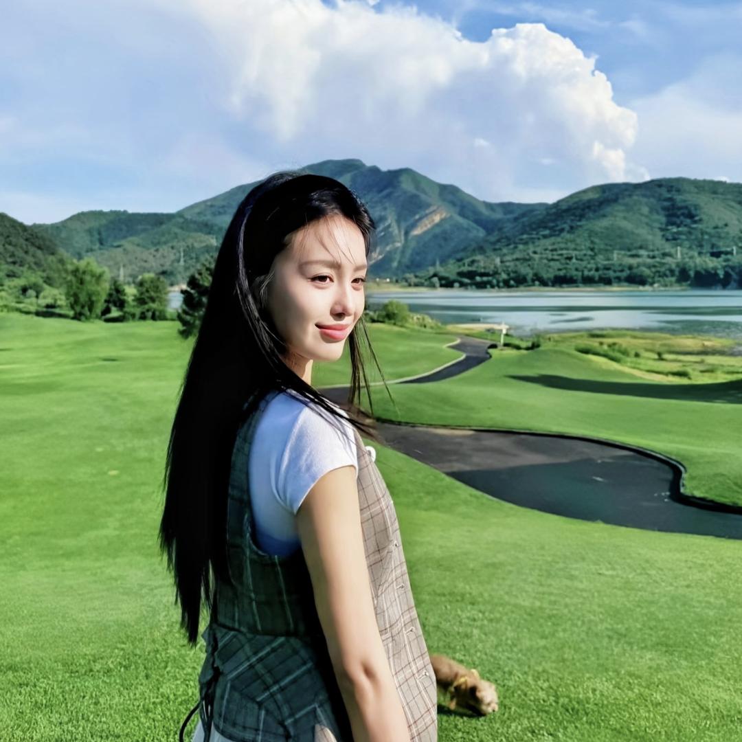 大学生黄山陪爬