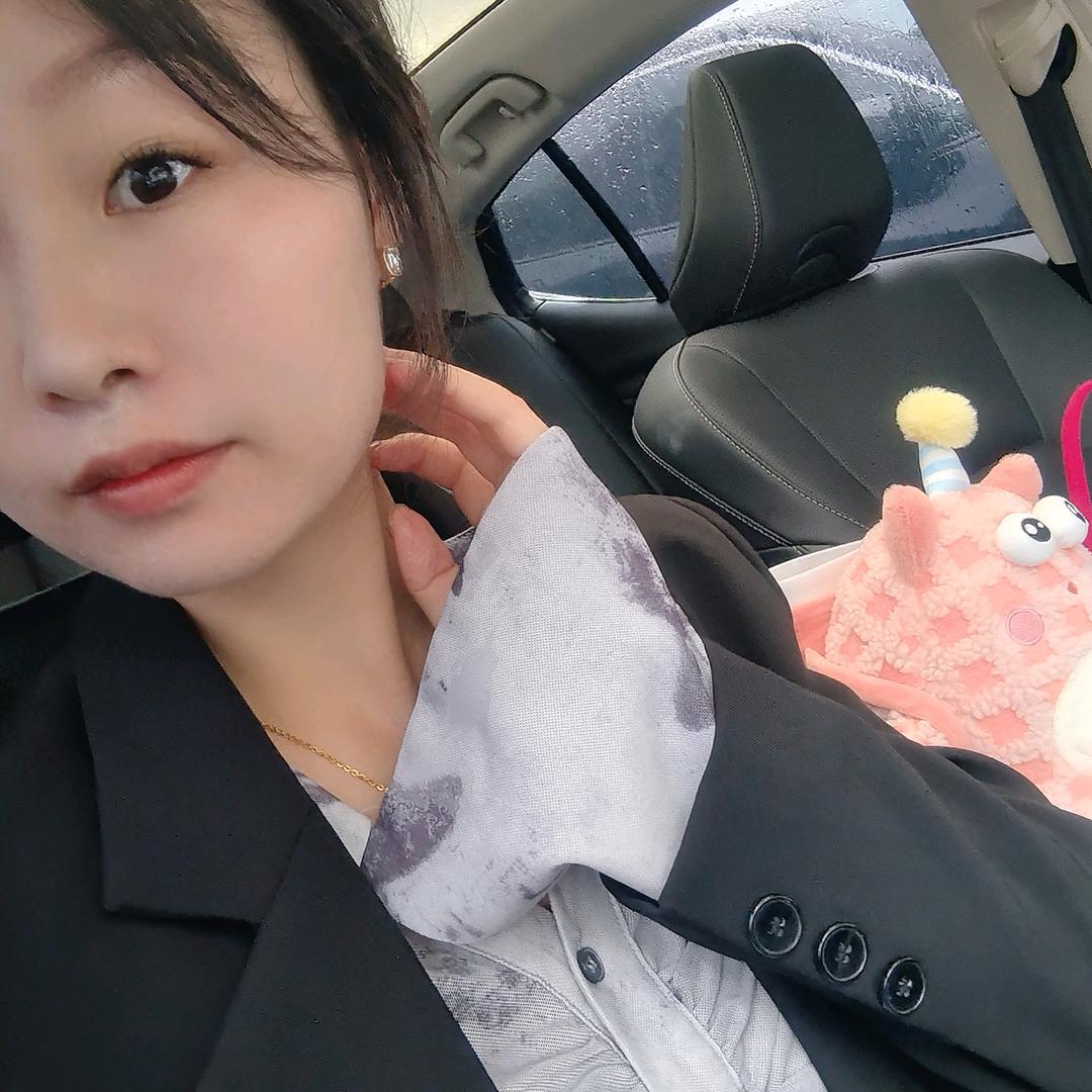 诗允