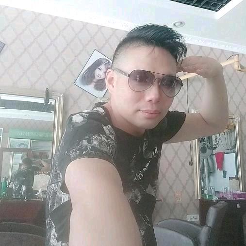 时新姜浒养发馆