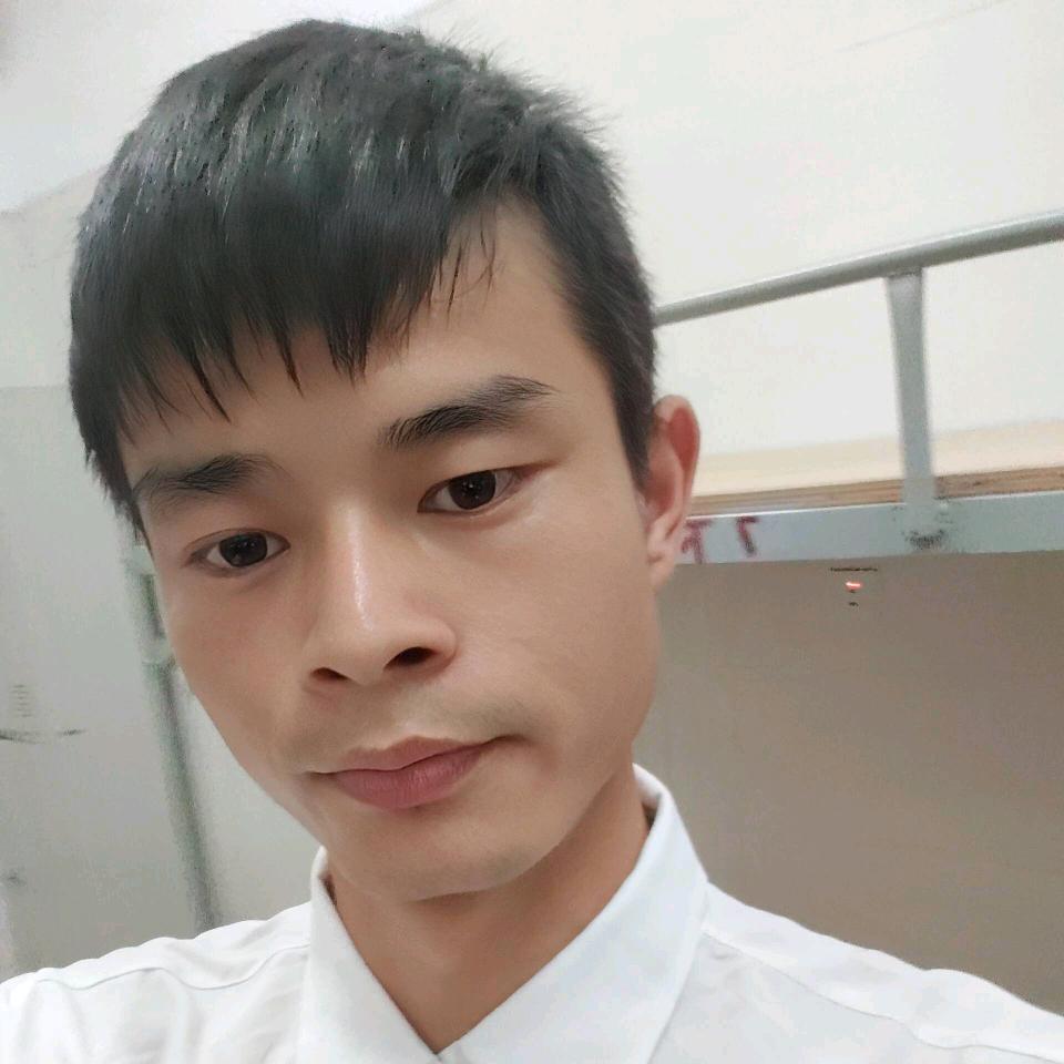吴世平，