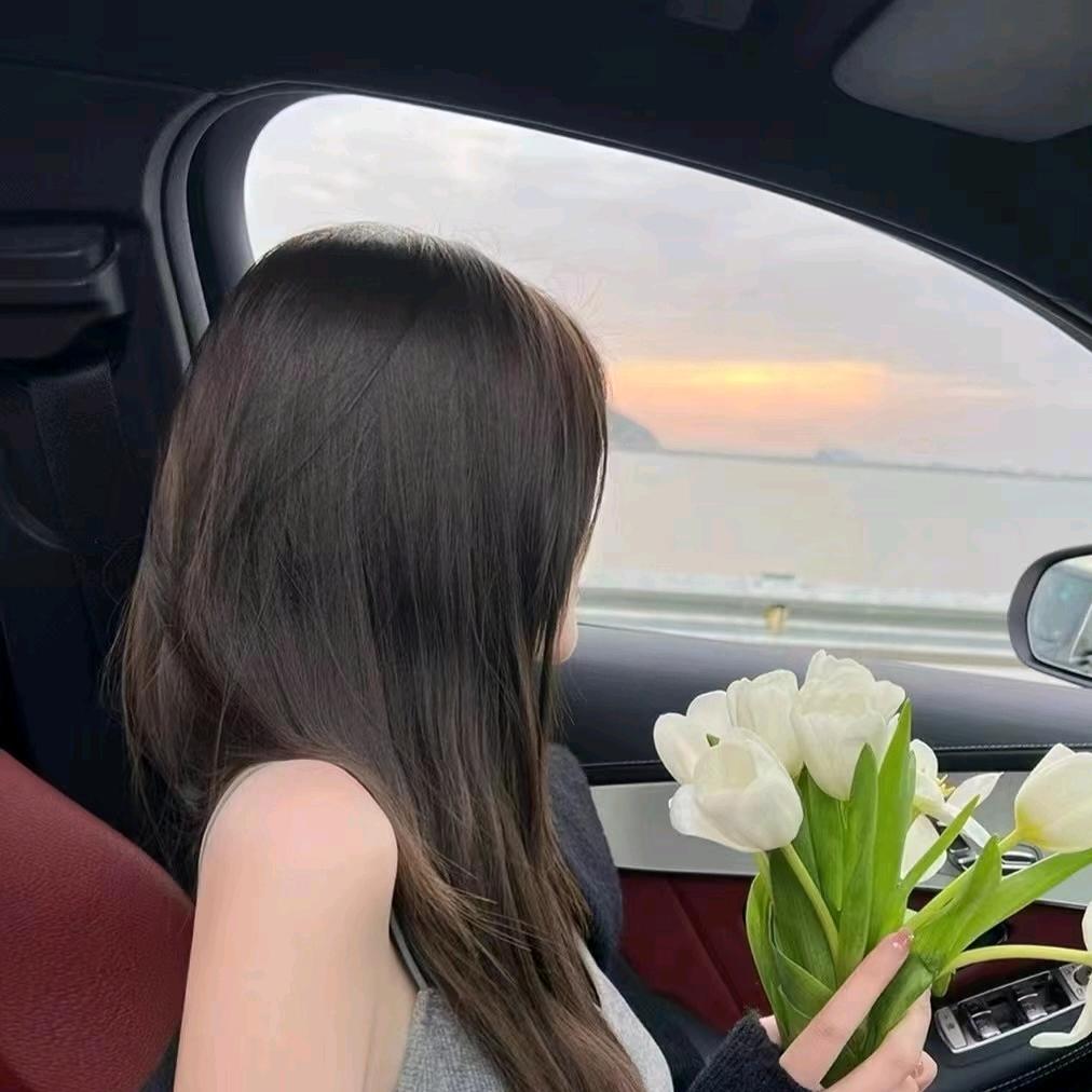 点亮灯塔，寻光而行