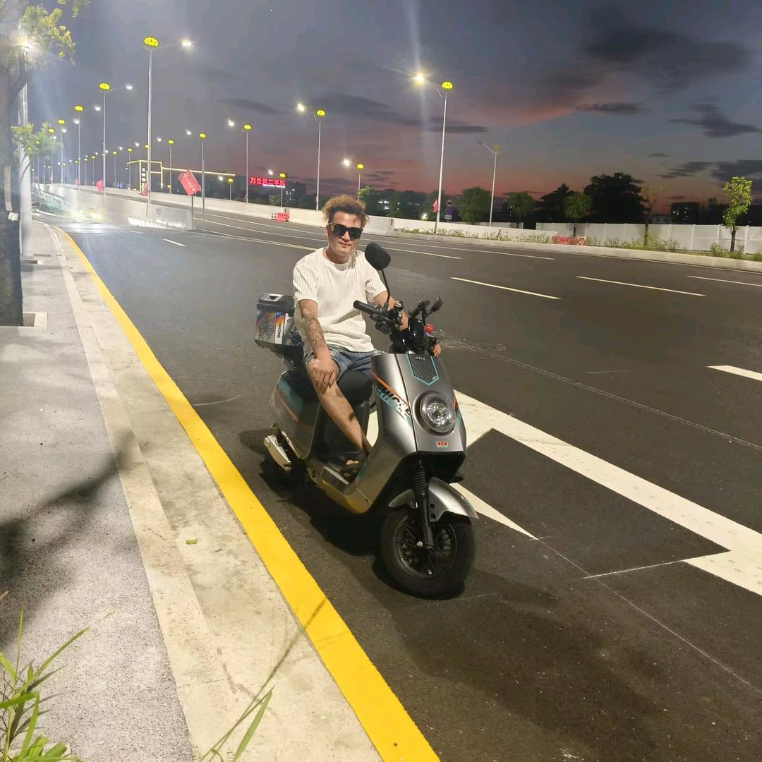 ღ᭄ꦿ꯭封心⁵锁爱℘李ོ᪲ꦿ²º