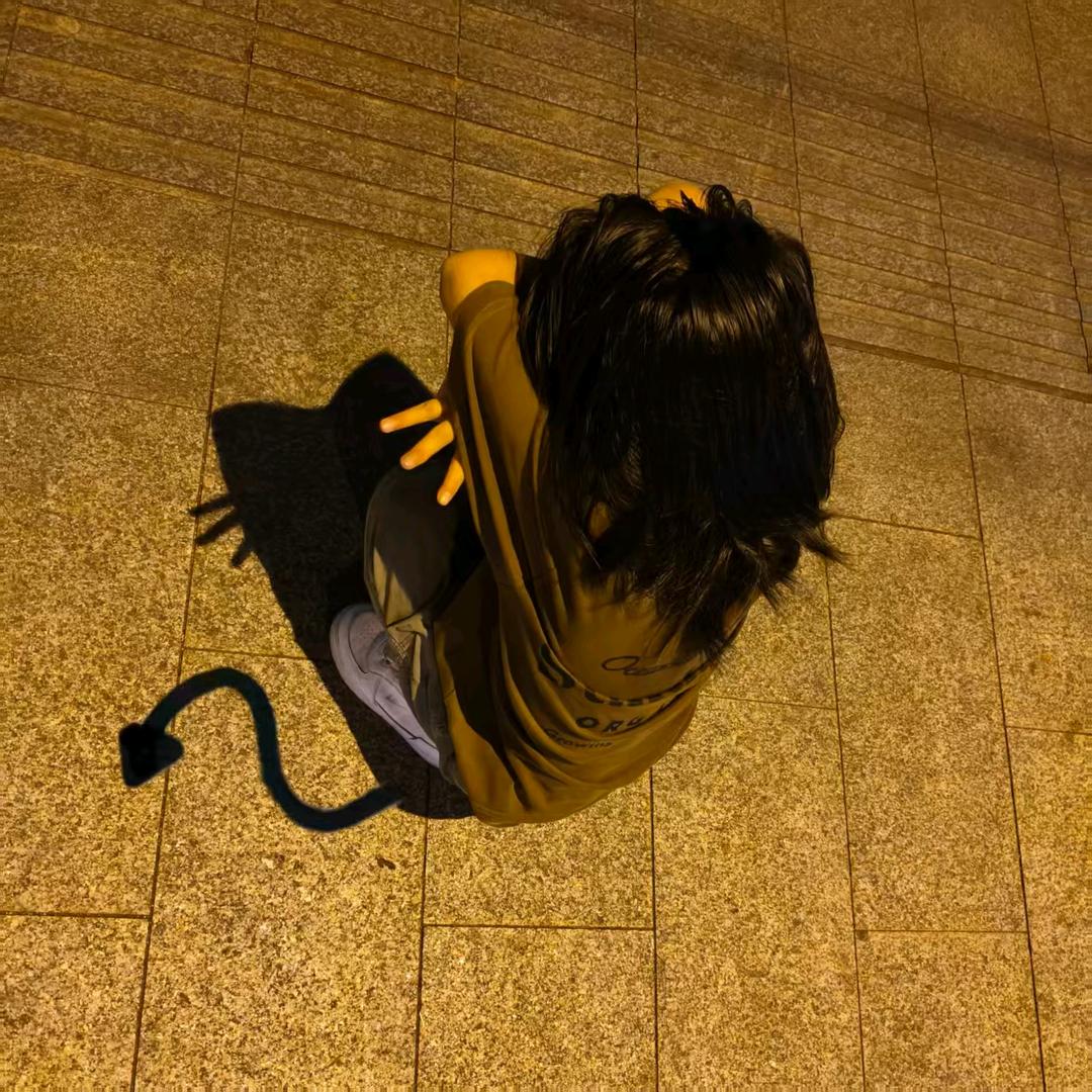 小歪yoo💤