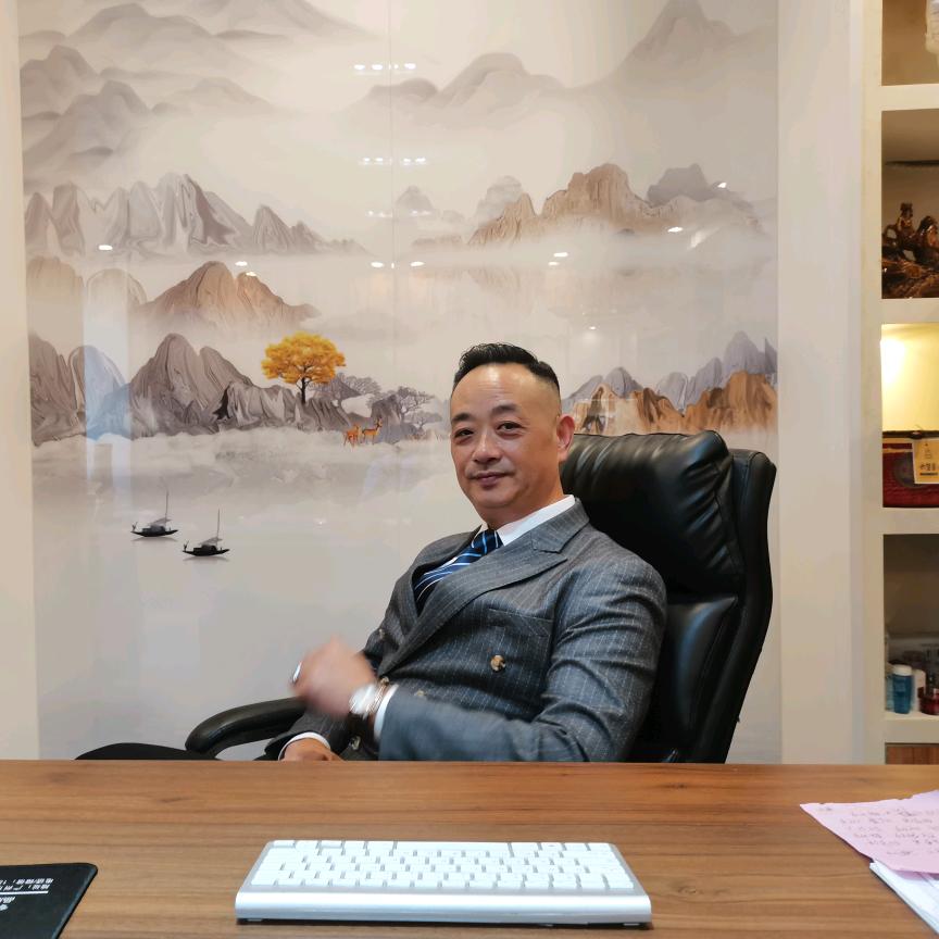 華怡:美业创始人