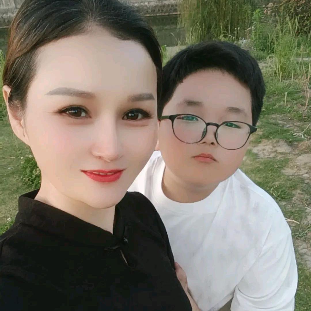 💞秀云💕