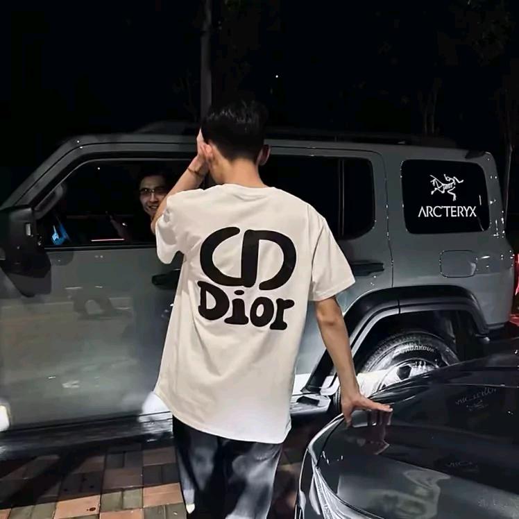 .......