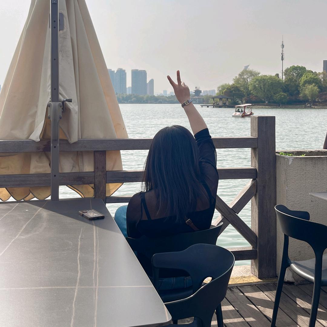 🌺小🌺姐姐💃