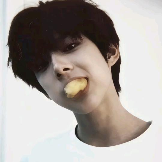 一口鱼饼