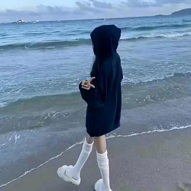微微，