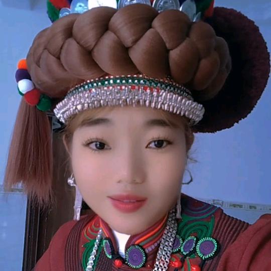 李艳