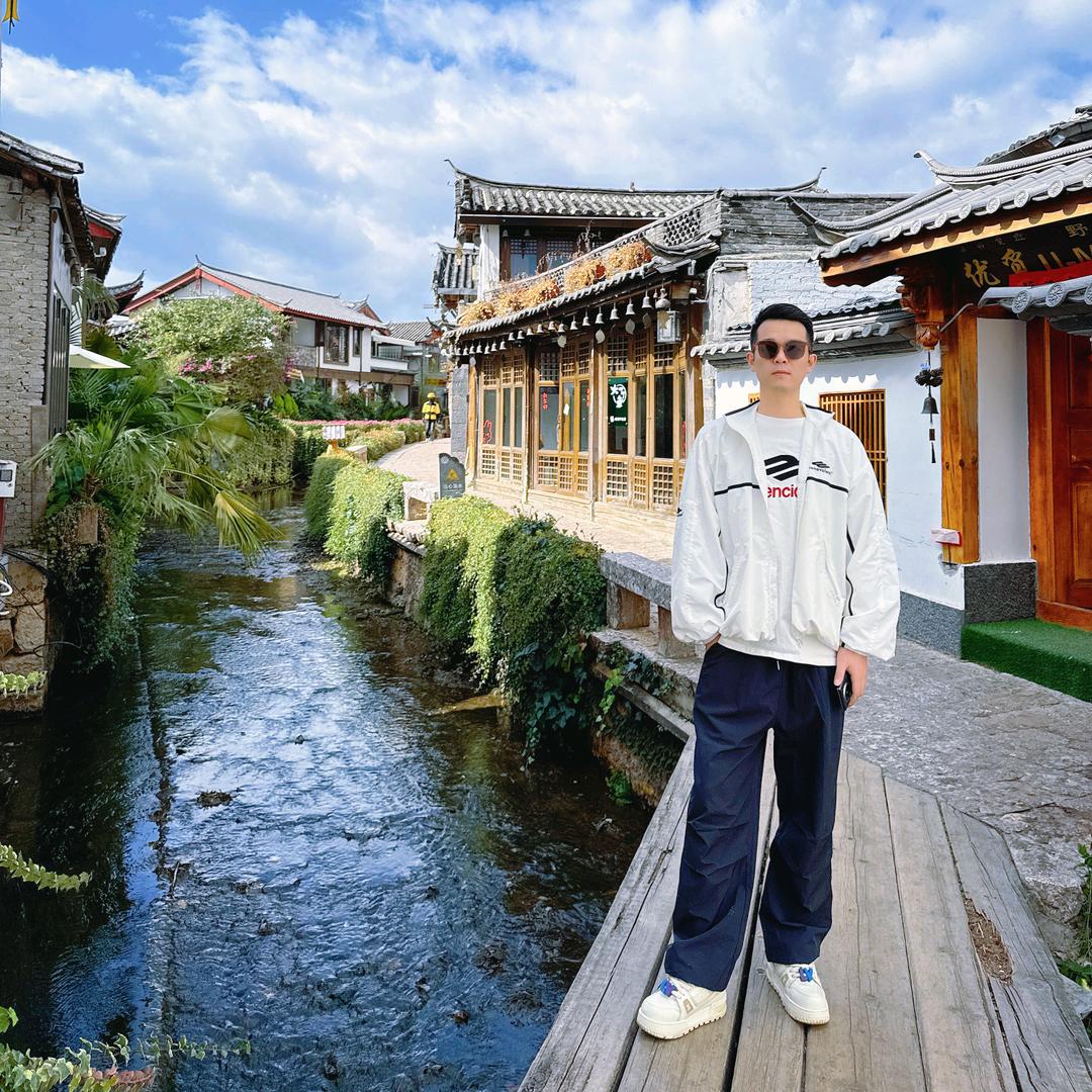 小超