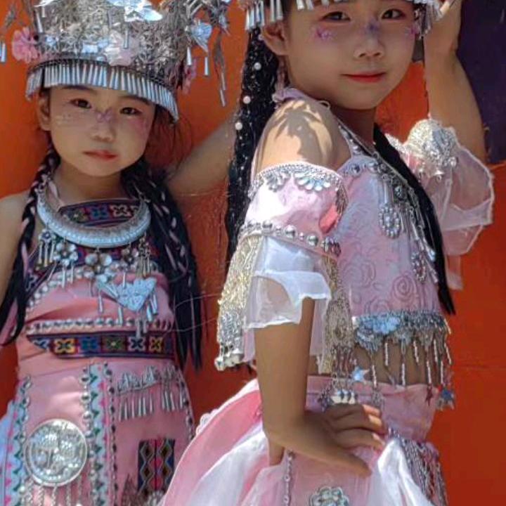 杨容