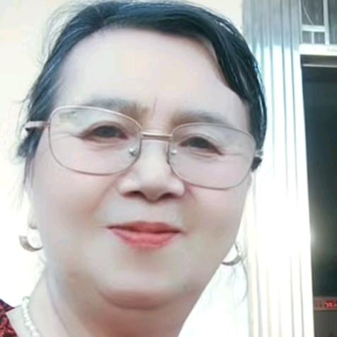 草莓欧阳