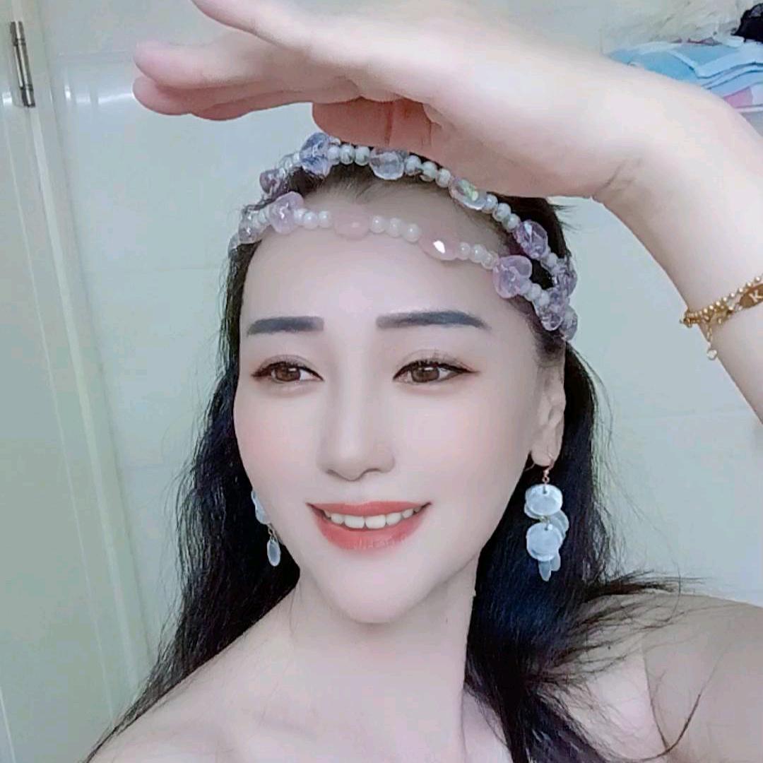 快乐天使（审美师丶时装设计师）