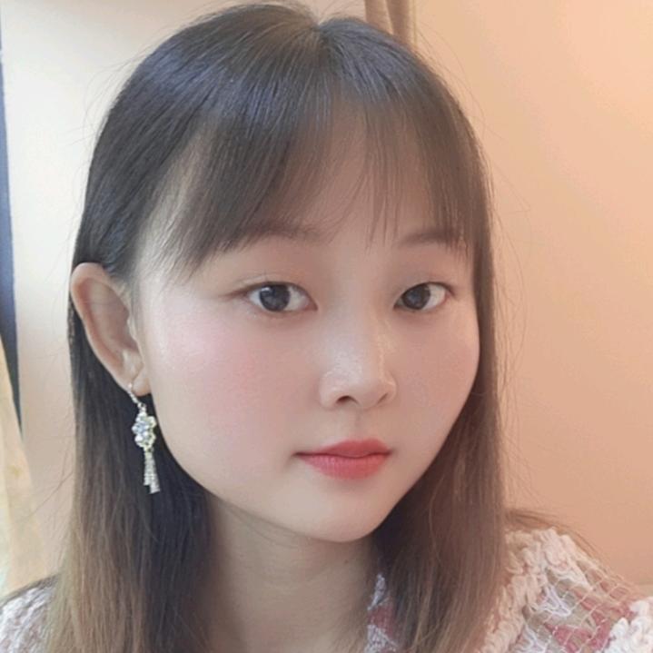 安妮爱吃苹果