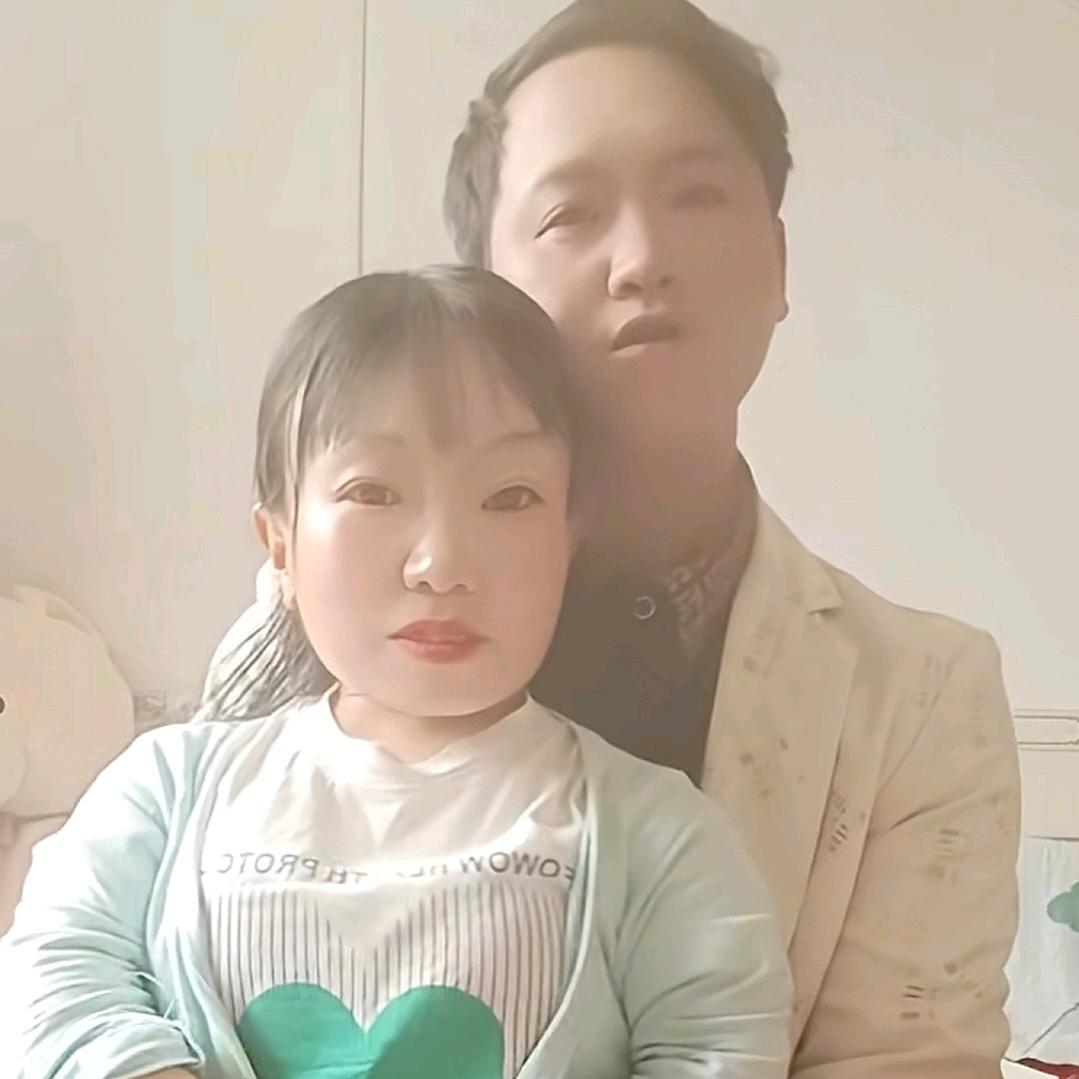 (单亲)袖珍三宝妈
